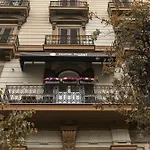 ヌヌ ホテル ナポリ