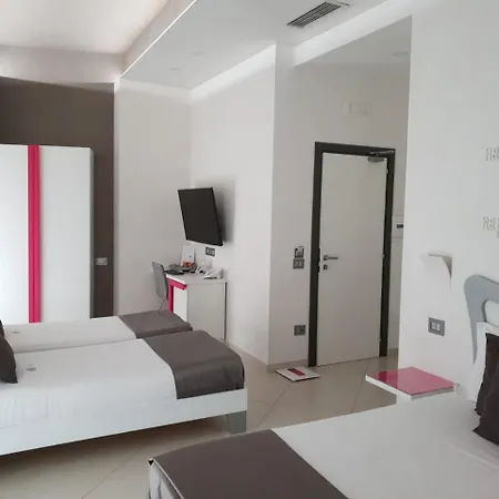 Nunu Hotell