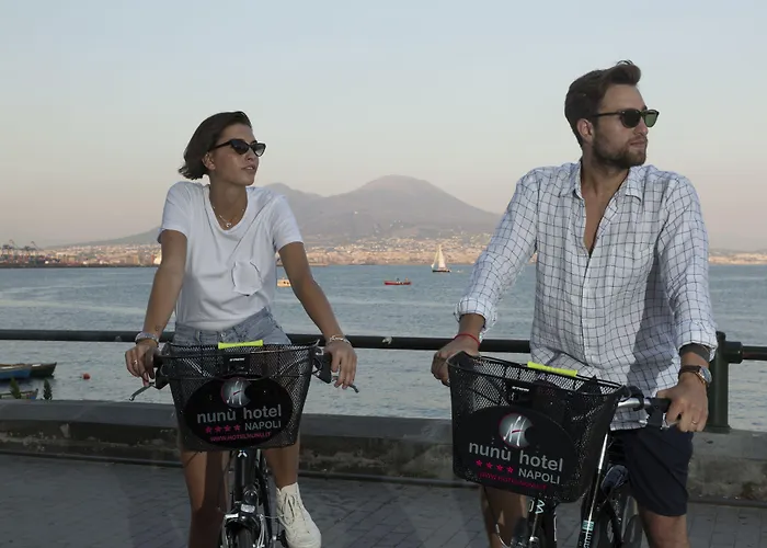 Отель Nunu Неаполь