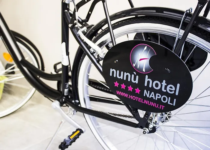 Nunu Отель Неаполь